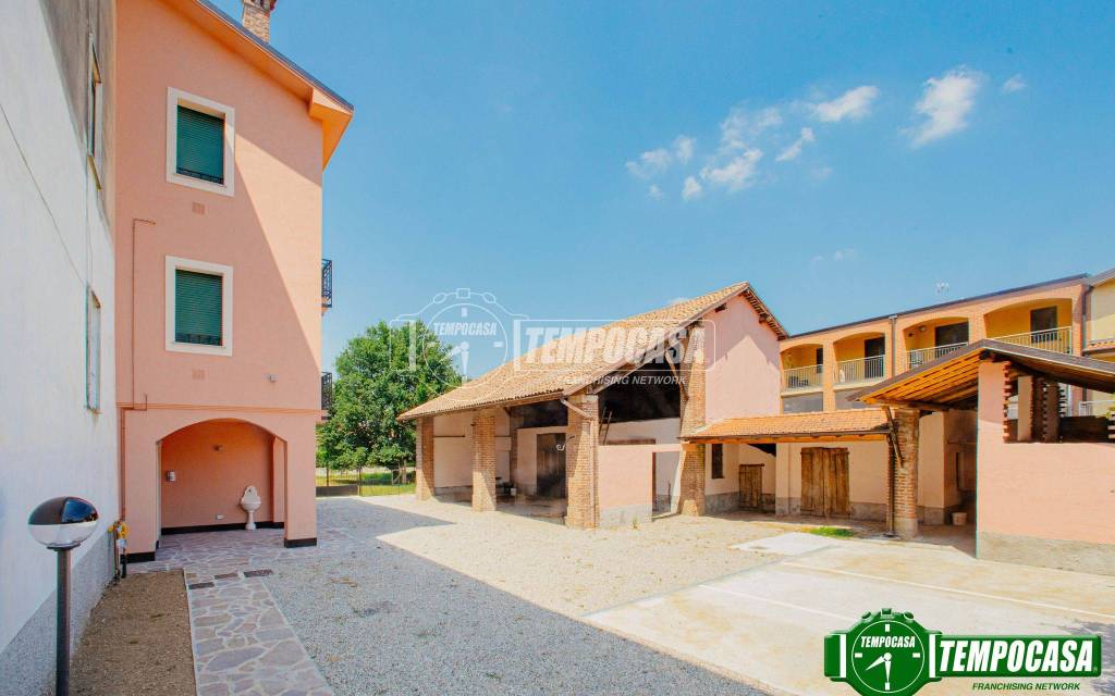 appartamento in vendita a Gudo Visconti