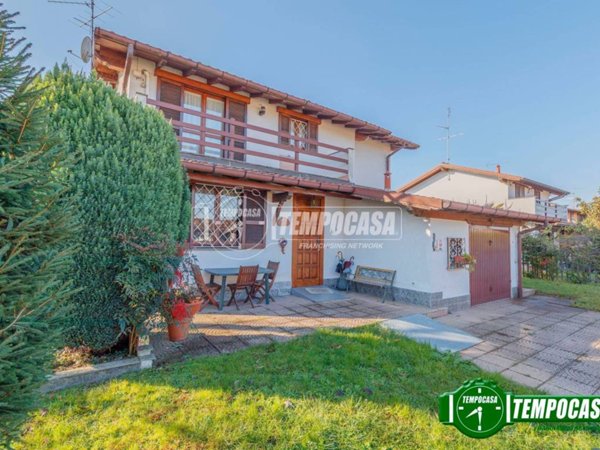 casa indipendente in vendita a Gudo Visconti