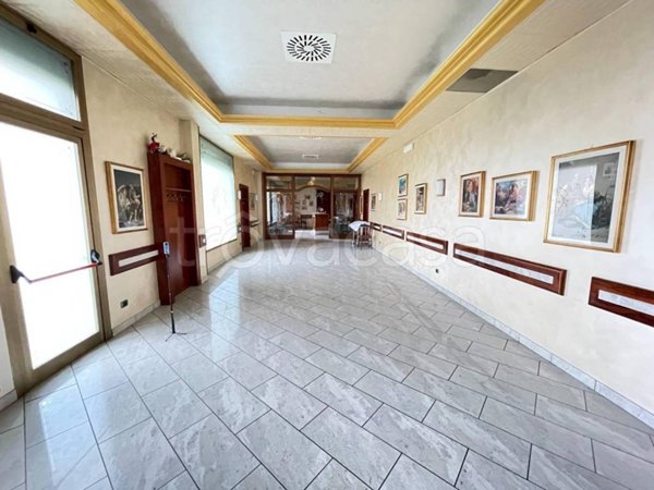 negozio in vendita a Gudo Visconti