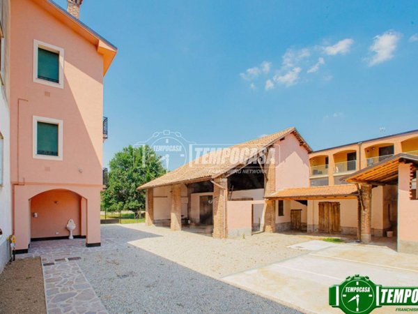 appartamento in vendita a Gudo Visconti