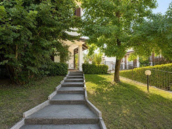 casa indipendente in vendita a Gudo Visconti