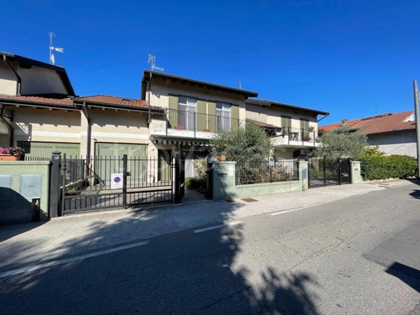 casa indipendente in vendita a Gudo Visconti