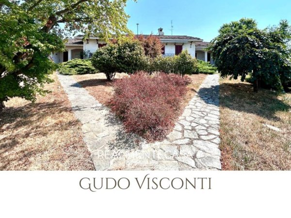 casa indipendente in vendita a Gudo Visconti