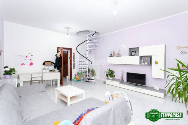 casa indipendente in vendita ad Inveruno