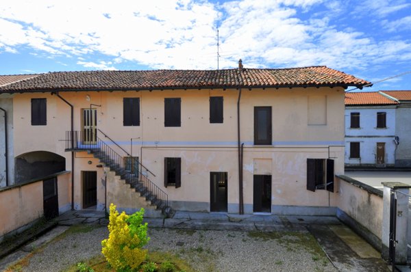 casa indipendente in vendita ad Inveruno