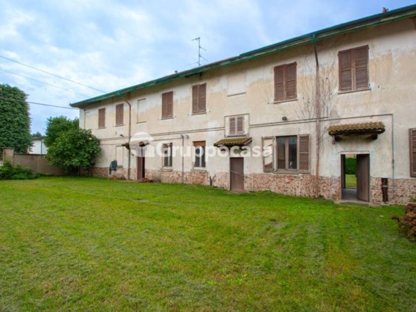 casa indipendente in vendita ad Inveruno