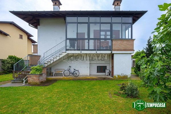 casa indipendente in vendita ad Inveruno