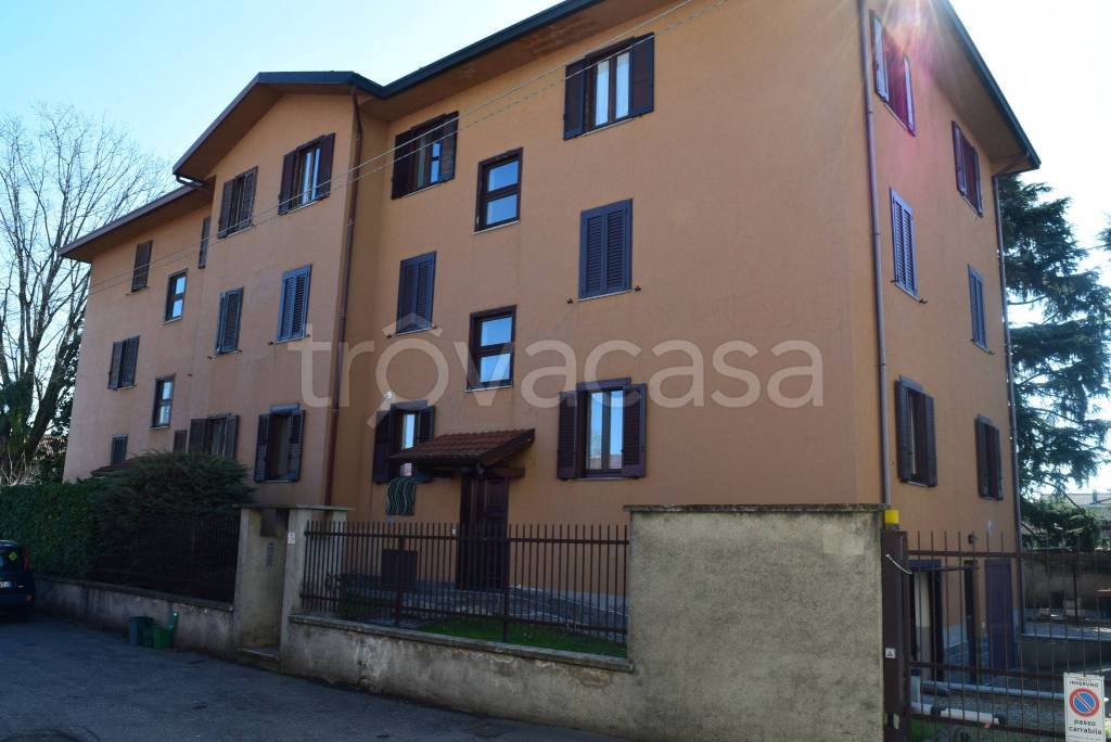 appartamento in vendita ad Inveruno