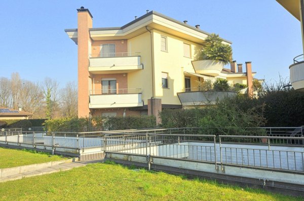 appartamento in vendita ad Inveruno