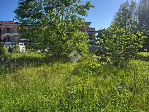 terreno agricolo in vendita ad Inveruno