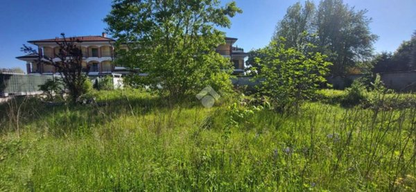 terreno agricolo in vendita ad Inveruno