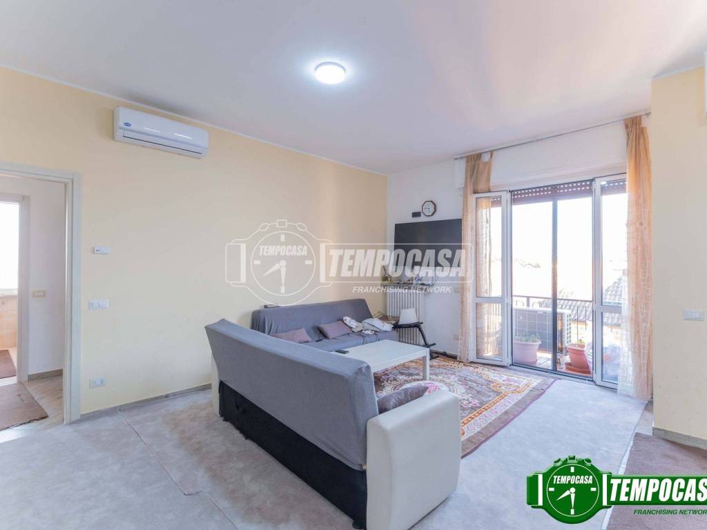 appartamento in vendita ad Inveruno