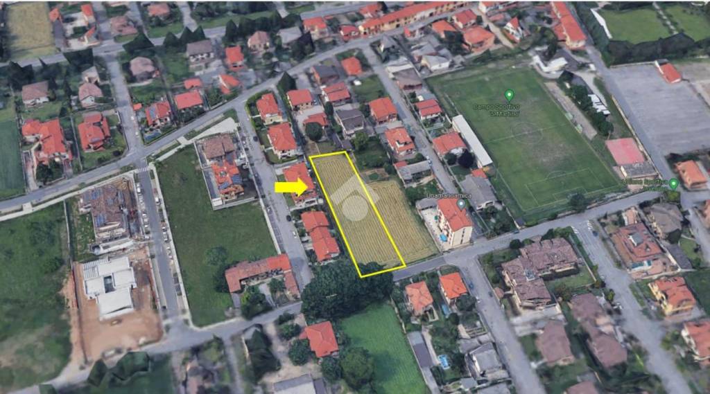terreno edificabile in vendita ad Inveruno