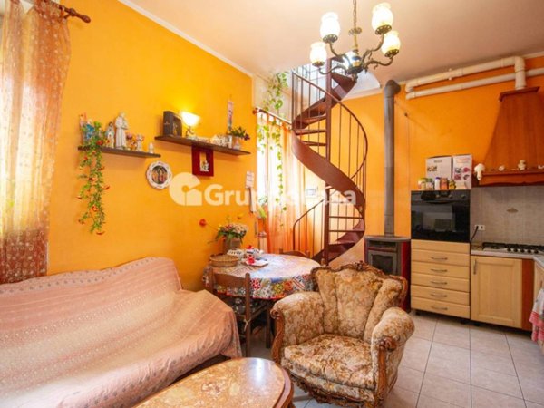 appartamento in vendita ad Inveruno in zona Furato