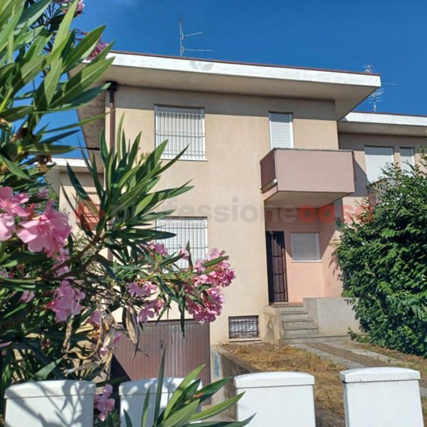 appartamento in vendita ad Inveruno