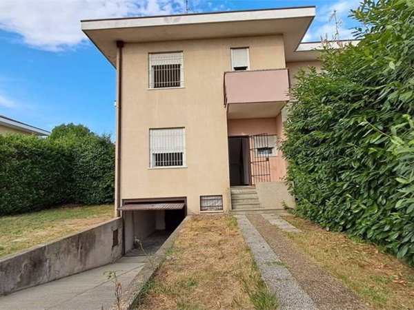 casa indipendente in vendita ad Inveruno