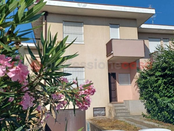 casa indipendente in vendita ad Inveruno