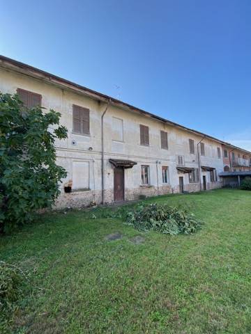 casa indipendente in vendita ad Inveruno