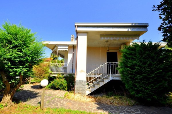 casa indipendente in vendita ad Inveruno