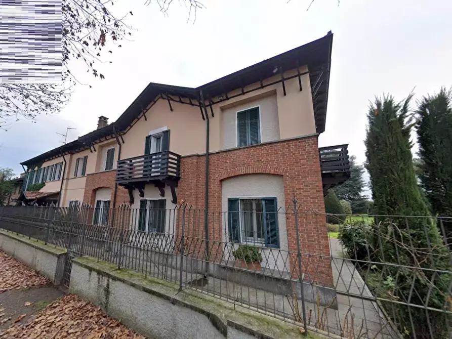 negozio in vendita ad Inveruno