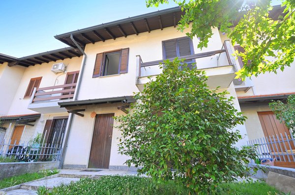 casa indipendente in vendita ad Inveruno