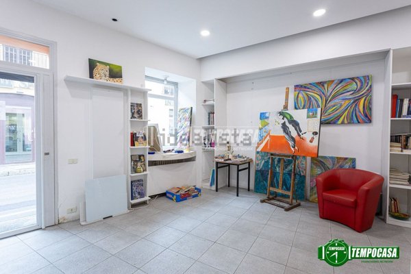 negozio in vendita ad Inveruno