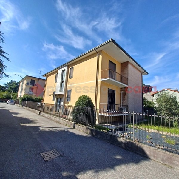 appartamento in vendita ad Inveruno