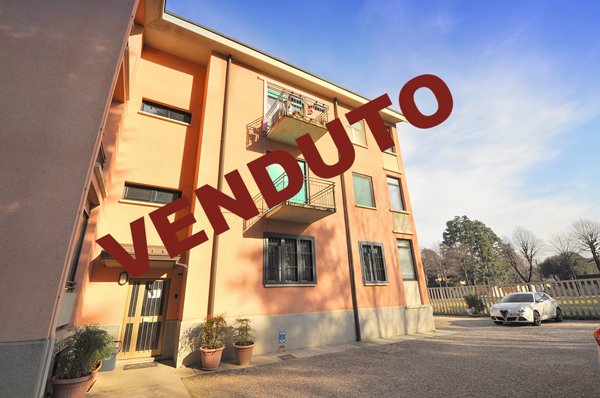 appartamento in vendita ad Inveruno