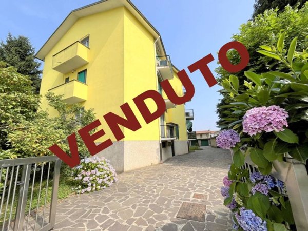 appartamento in vendita ad Inveruno