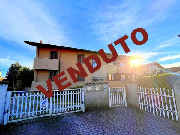 appartamento in vendita ad Inveruno