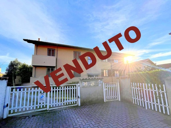 appartamento in vendita ad Inveruno