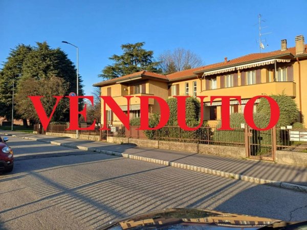 appartamento in vendita ad Inveruno