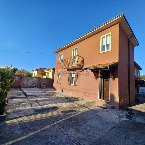 appartamento in vendita ad Inveruno