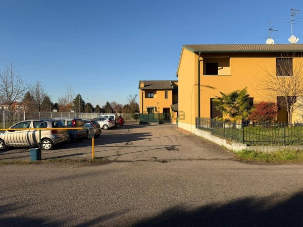 casa indipendente in vendita ad Inveruno