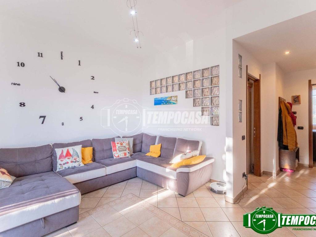 appartamento in vendita ad Inveruno