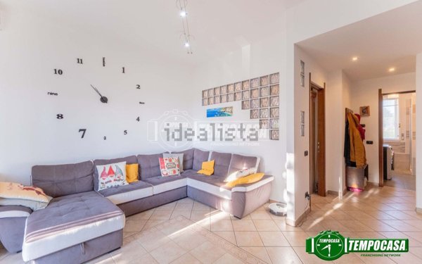 appartamento in vendita ad Inveruno