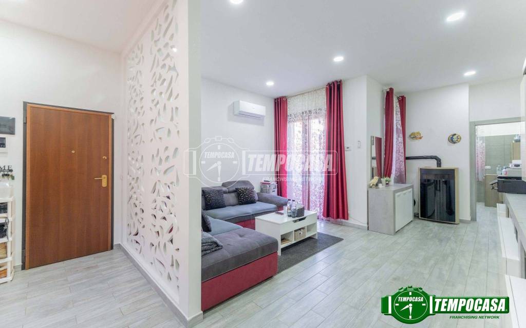 appartamento in vendita ad Inveruno in zona Furato