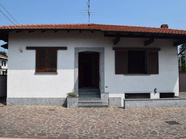 appartamento in vendita ad Inveruno