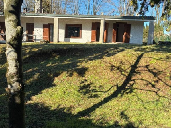 casa indipendente in vendita ad Inveruno