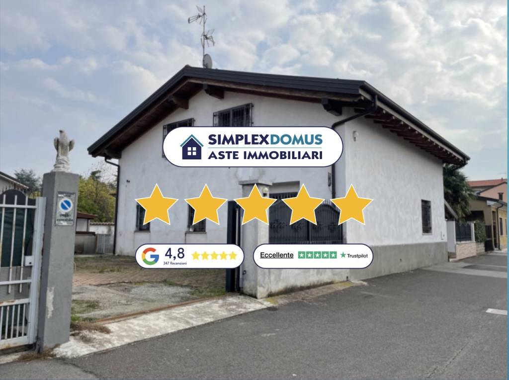 casa indipendente in vendita ad Inveruno in zona Furato