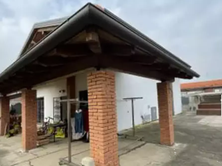 casa indipendente in vendita ad Inveruno