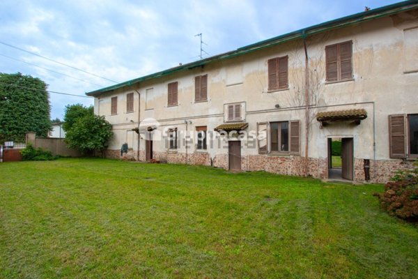 appartamento in vendita ad Inveruno