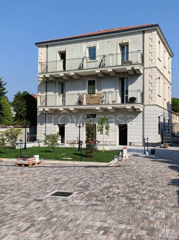 appartamento in vendita ad Inveruno