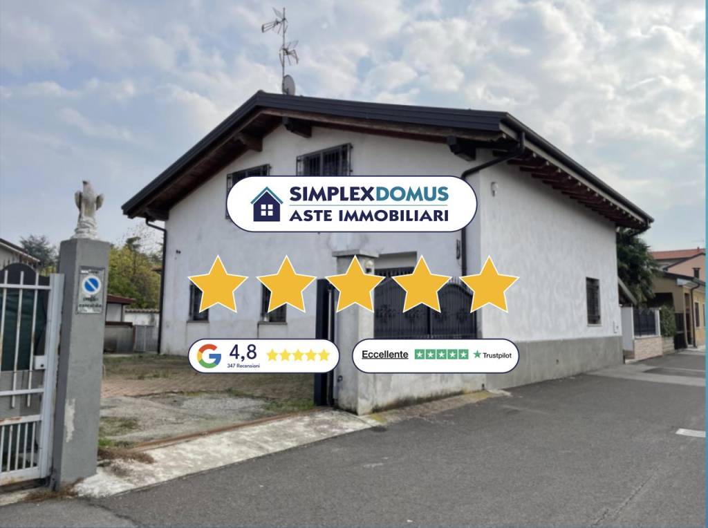 casa indipendente in vendita ad Inveruno in zona Furato
