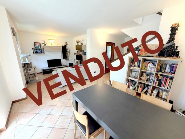 casa indipendente in vendita ad Inveruno