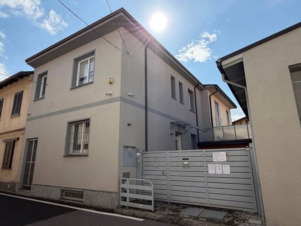 casa indipendente in vendita ad Inveruno