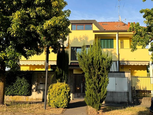 appartamento in vendita ad Inveruno
