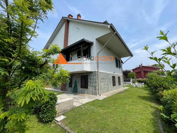 casa indipendente in vendita ad Inzago