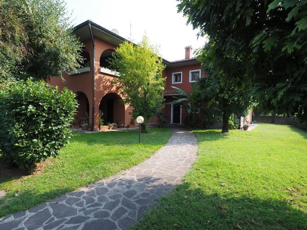 appartamento in vendita ad Inzago