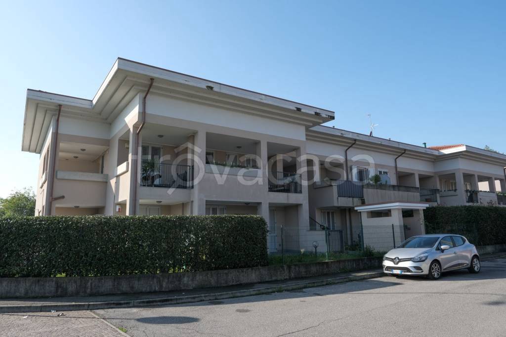appartamento in vendita ad Inzago